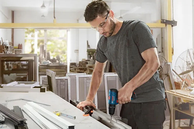 Máy khoan động lực pin 12V Bosch GSB 120-LI GEN II