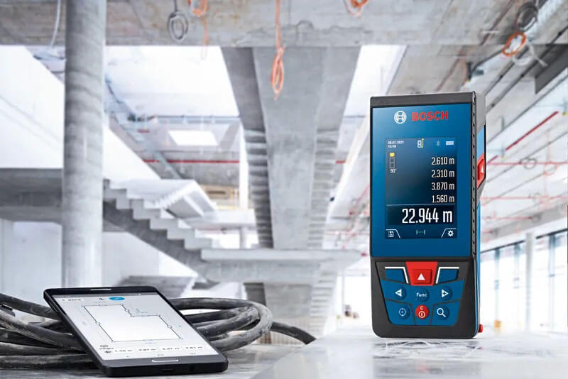 Máy đo khoảng cách 100m Bosch GLM 100-25C