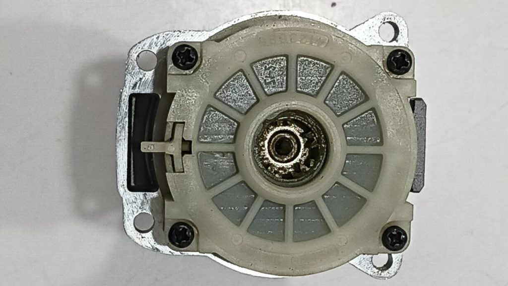 Cụm nhông đầu khoan 40V HP001G Makita 136229-3
