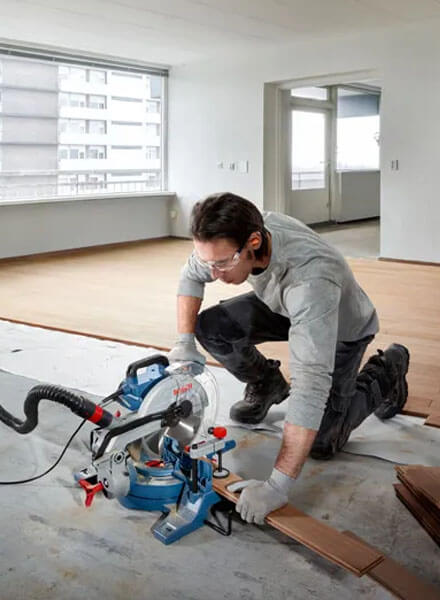 Máy cưa đa góc 254mm Bosch GCM 254