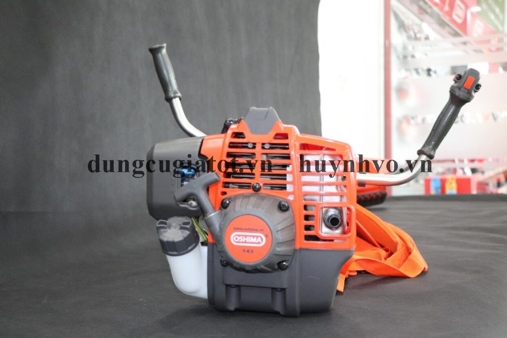Máy cắt cỏ Oshima 143